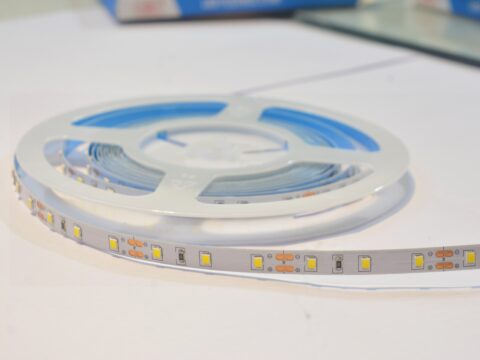 12V LED Strip 2835-60 LED in 8mm 7.5 Watt