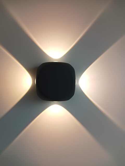 Elevation Lights - Up-down & 4-way LI-WL-ELV-SMD 4 WAY-8W-4x4x2â€ 4Watt